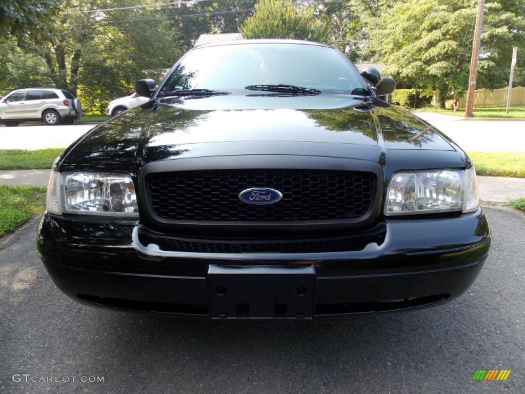 2007 Crown Victoria Police Interceptor - Black / Medium Light Stone photo #1