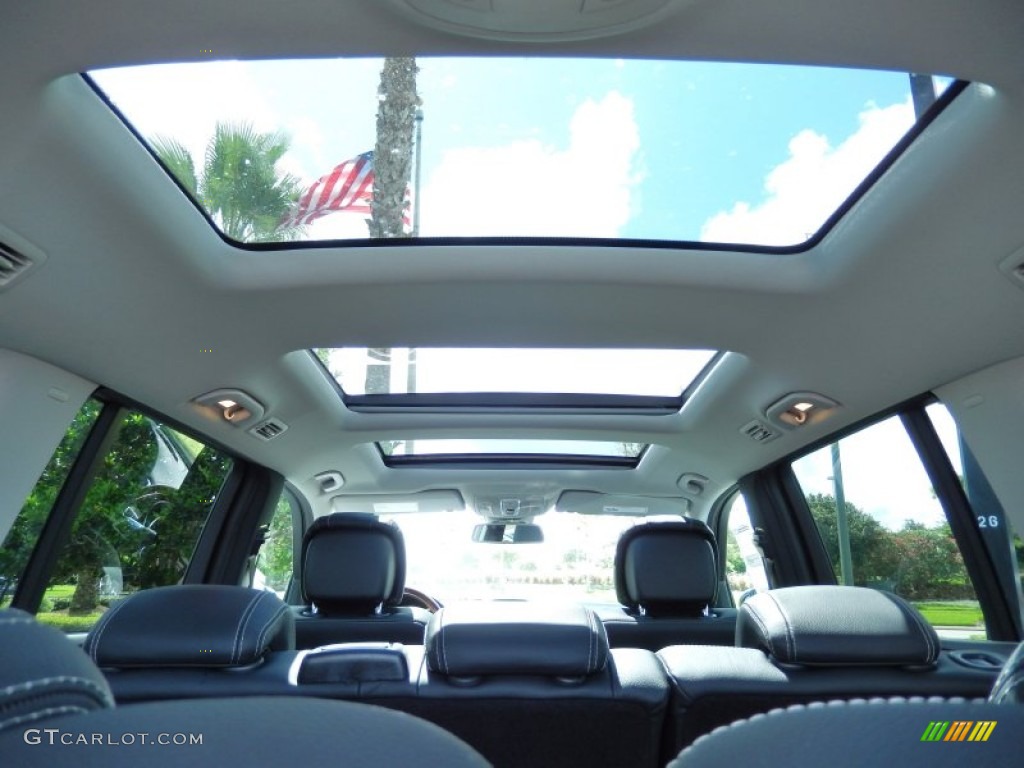 2013 Mercedes-Benz GL 550 4Matic Sunroof Photo #83479293