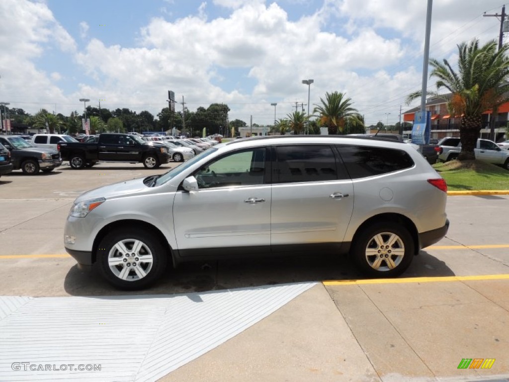 2010 Traverse LT - Silver Ice Metallic / Ebony photo #5