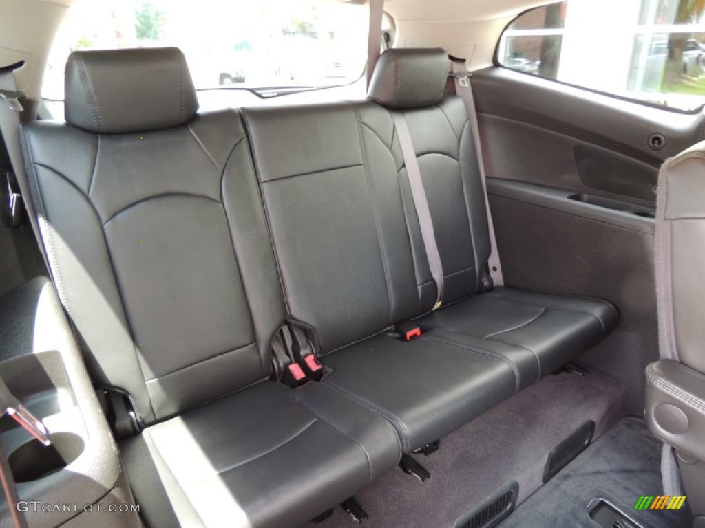 2010 Traverse LT - Silver Ice Metallic / Ebony photo #10