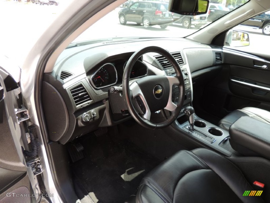 2010 Traverse LT - Silver Ice Metallic / Ebony photo #18