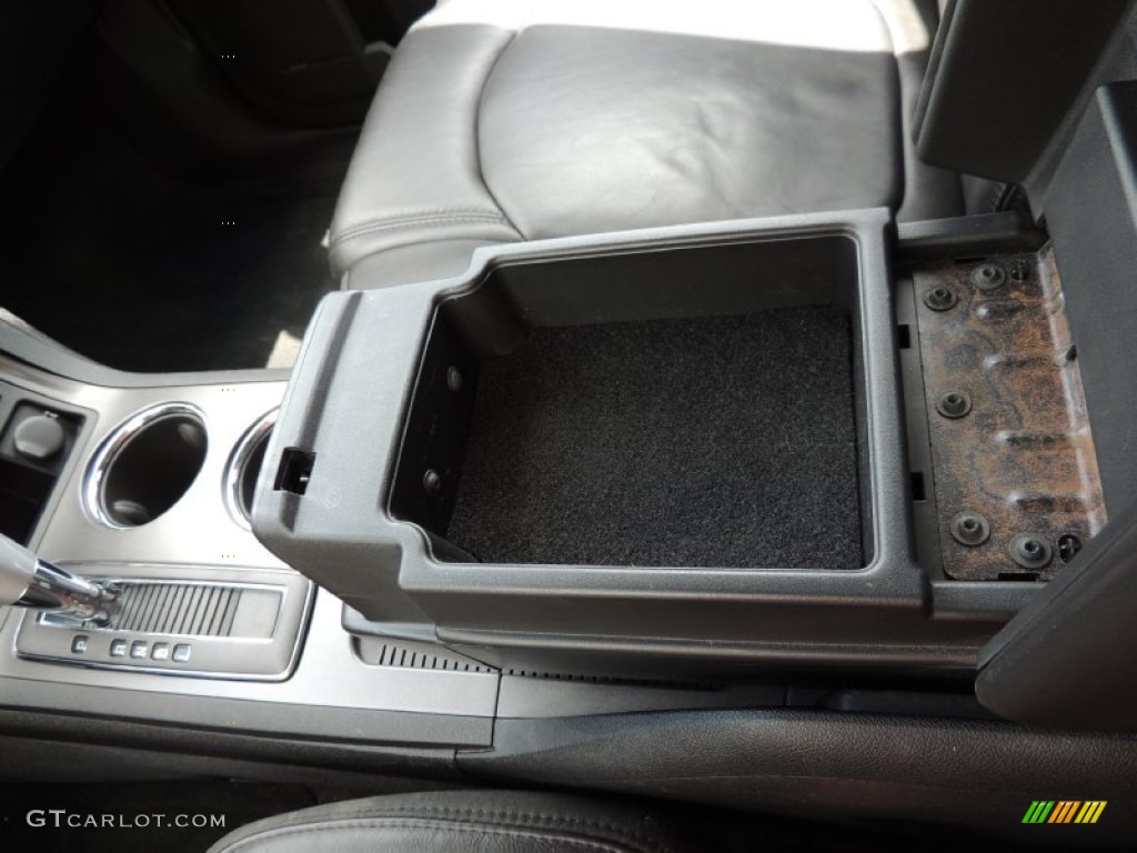 2010 Traverse LT - Silver Ice Metallic / Ebony photo #29