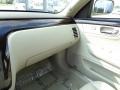 2010 Vanilla Latte Cadillac DTS   photo #21