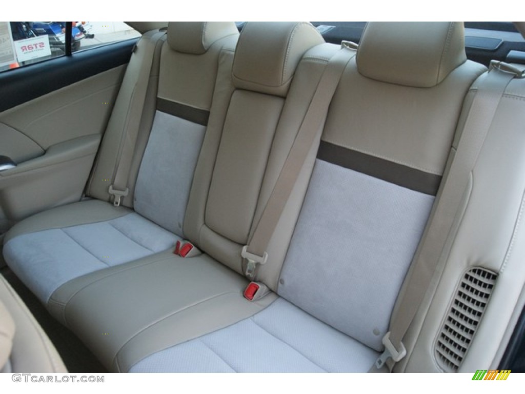 2013 Camry Hybrid XLE - Cosmic Gray Metallic / Ivory photo #7