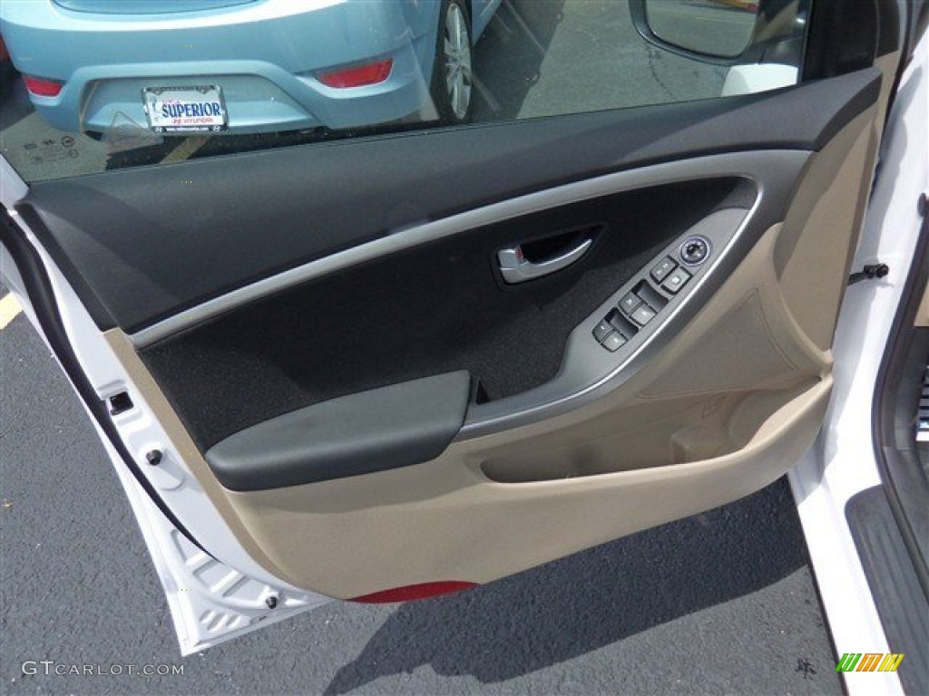 2013 Elantra GT - Monaco White / Beige photo #4