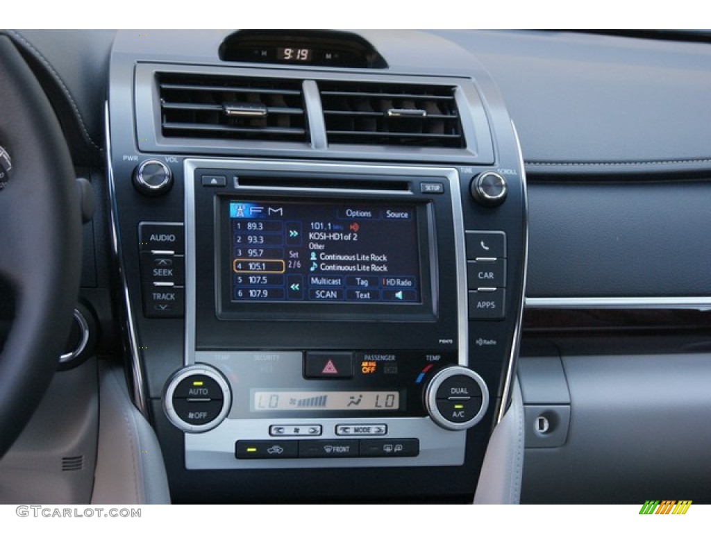 2013 Camry XLE - Classic Silver Metallic / Ash photo #6