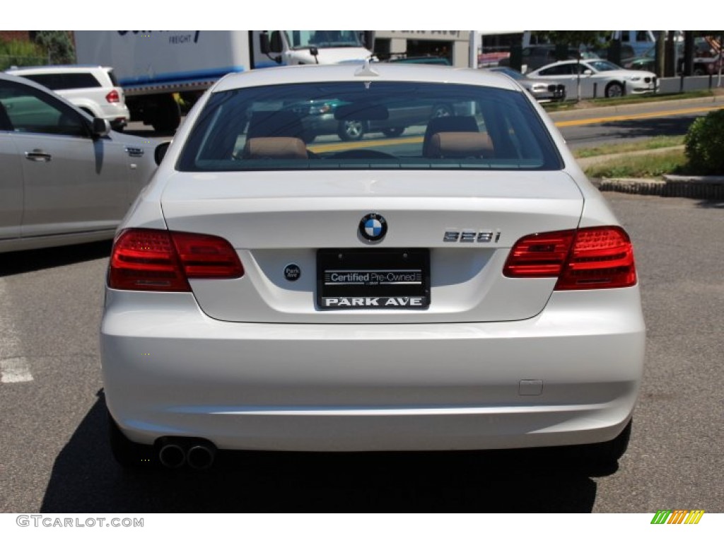 2011 3 Series 328i xDrive Coupe - Mineral White Metallic / Saddle Brown Dakota Leather photo #6