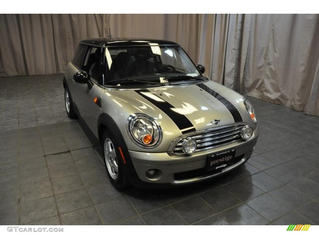 2010 Cooper Hardtop - Sparkling Silver Metallic / Grey/Carbon Black photo #4