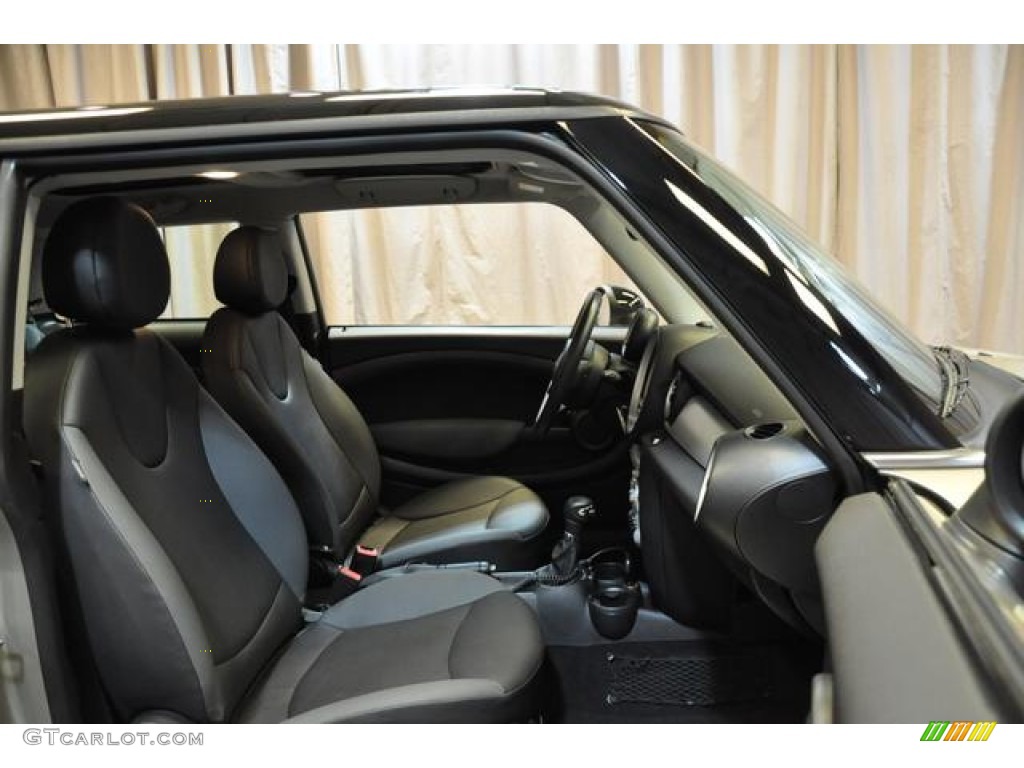 2010 Cooper Hardtop - Sparkling Silver Metallic / Grey/Carbon Black photo #7