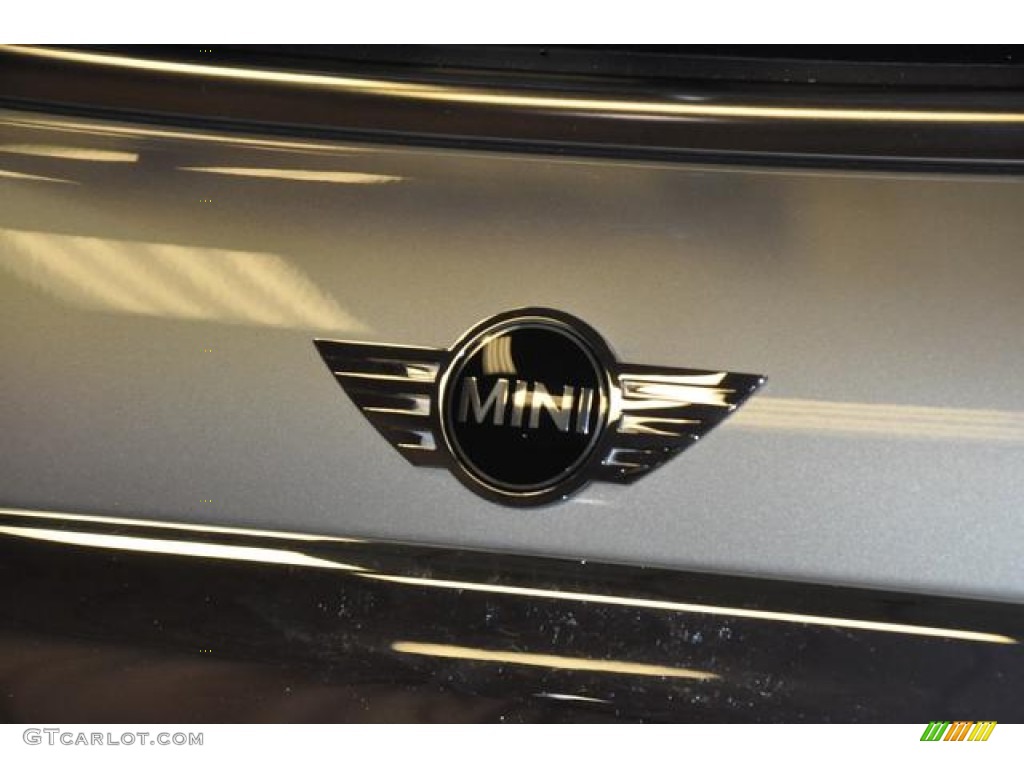 2010 Cooper Hardtop - Sparkling Silver Metallic / Grey/Carbon Black photo #16