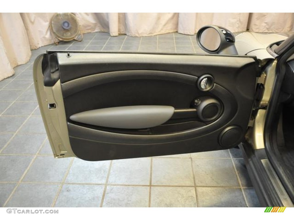2010 Cooper Hardtop - Sparkling Silver Metallic / Grey/Carbon Black photo #21
