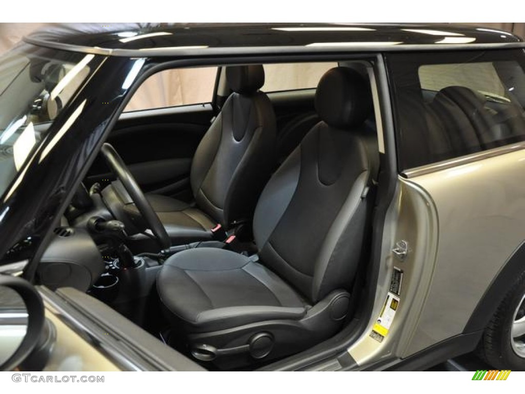 2010 Cooper Hardtop - Sparkling Silver Metallic / Grey/Carbon Black photo #22