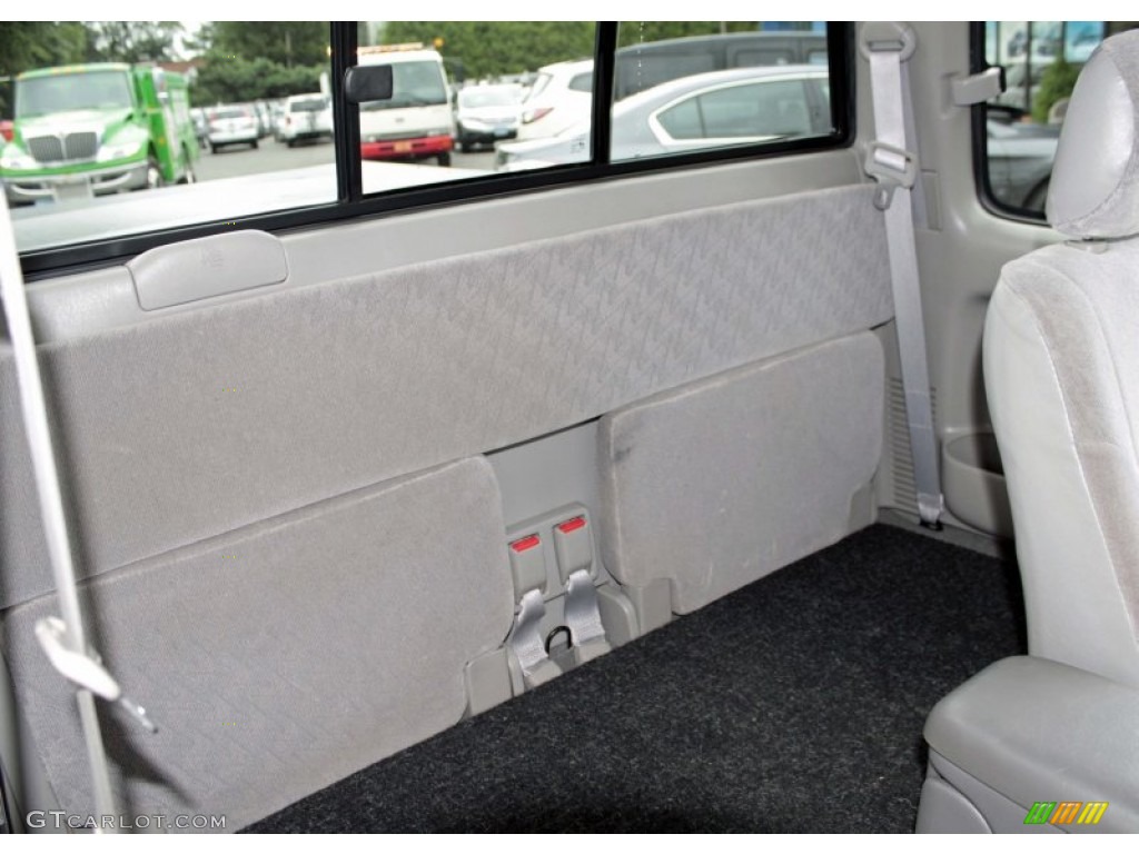 2002 Toyota Tacoma V6 TRD Xtracab 4x4 Rear Seat Photos