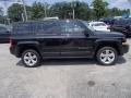 Brilliant Black Crystal Pearl - Patriot Latitude 4x4 Photo No. 4
