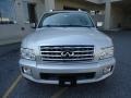 Silver Indulgence - QX 56 4WD Photo No. 3