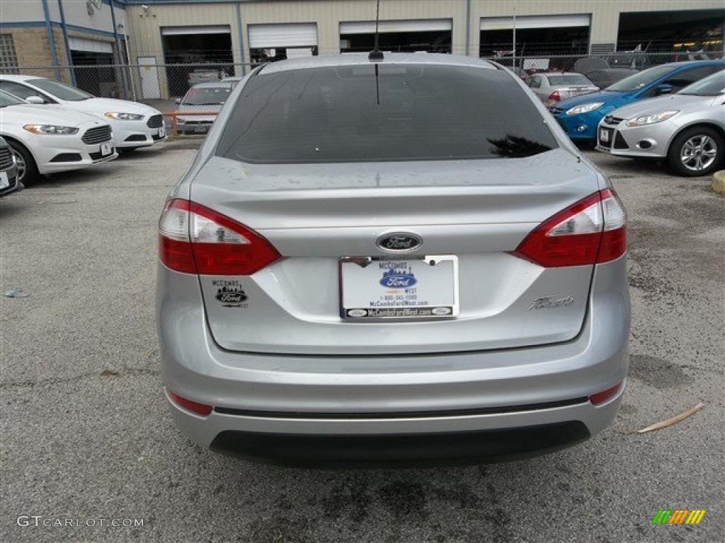 2014 Fiesta S Sedan - Ingot Silver / Charcoal Black photo #3