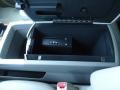 Silver Indulgence - QX 56 4WD Photo No. 42
