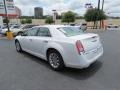 Bright White - 300 C Photo No. 5