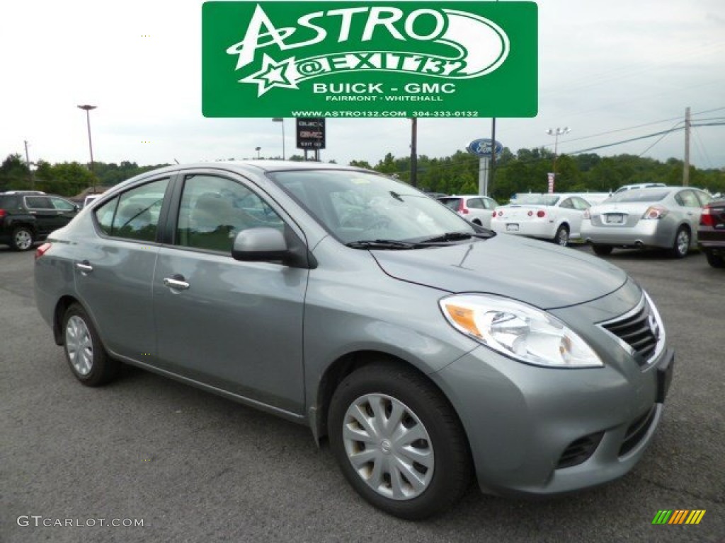 2012 Versa 1.6 SV Sedan - Magnetic Gray Metallic / Charcoal photo #1