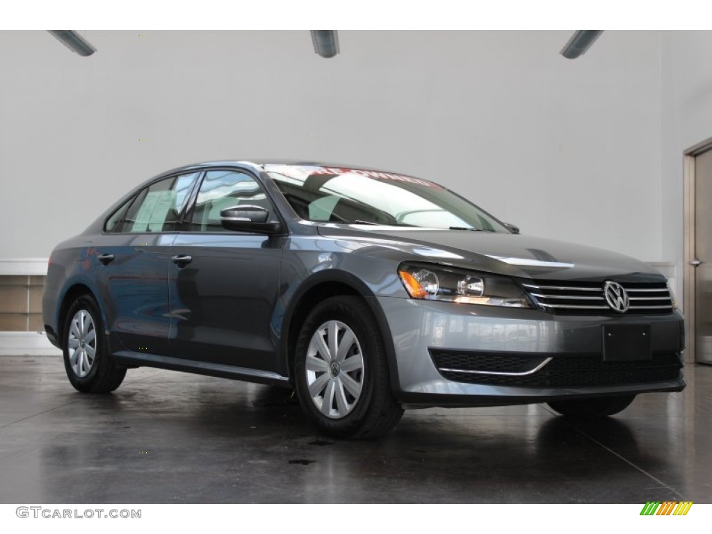 Platinum Gray Metallic Volkswagen Passat