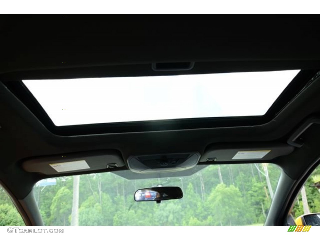 2013 Focus ST Hatchback - Tangerine Scream Tri-Coat / ST Charcoal Black Full-Leather Recaro Seats photo #14
