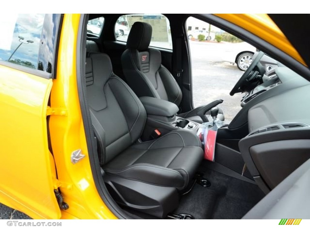 2013 Focus ST Hatchback - Tangerine Scream Tri-Coat / ST Charcoal Black Full-Leather Recaro Seats photo #17