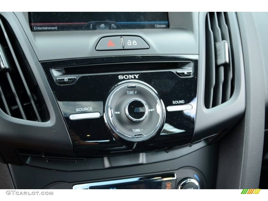 2013 Focus ST Hatchback - Tangerine Scream Tri-Coat / ST Charcoal Black Full-Leather Recaro Seats photo #27