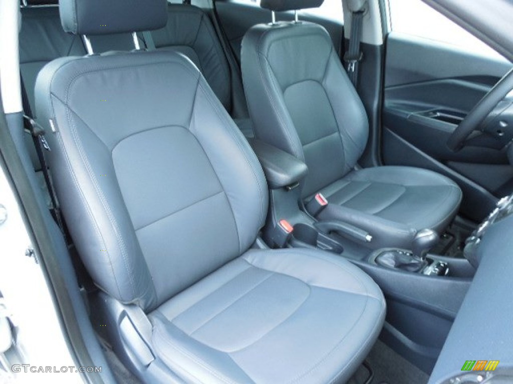 2012 Kia Rio Rio5 EX Hatchback Front Seat Photo #83504448