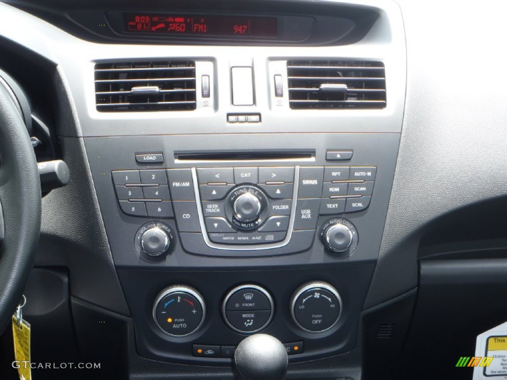 2013 MAZDA5 Sport - Liquid Silver Metallic / Black photo #15