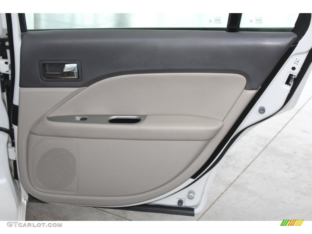 2012 Fusion SEL V6 - White Platinum Tri-Coat / Medium Light Stone photo #23