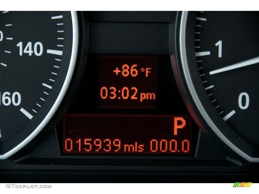 2010 1 Series 135i Coupe - Titanium Silver Metallic / Black photo #7