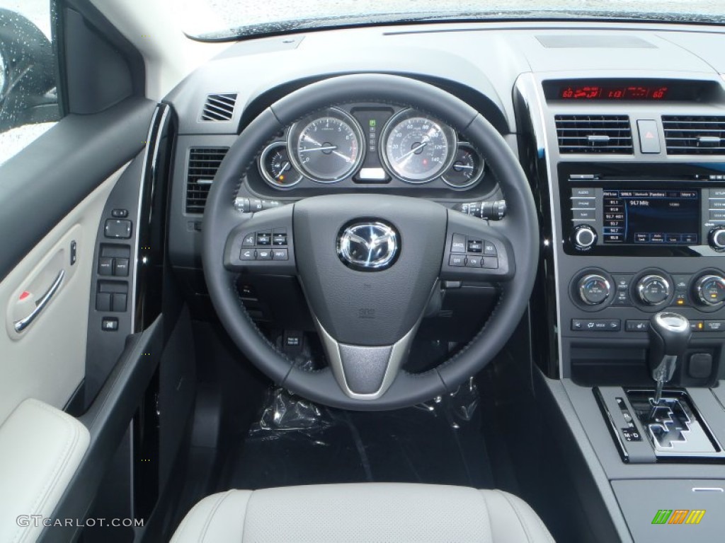 2013 Mazda CX-9 Touring Dashboard Photos