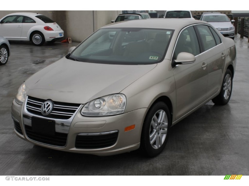 2007 Jetta 2.5 Sedan - Wheat Beige Metallic / Pure Beige photo #3