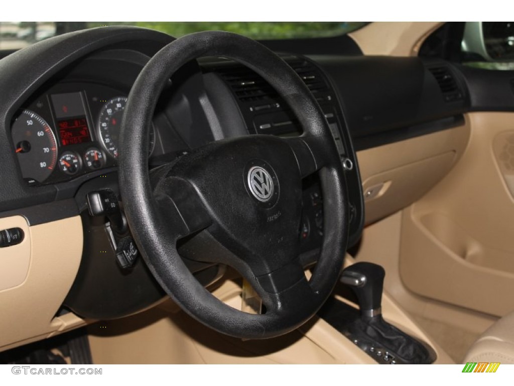 2007 Jetta 2.5 Sedan - Wheat Beige Metallic / Pure Beige photo #14