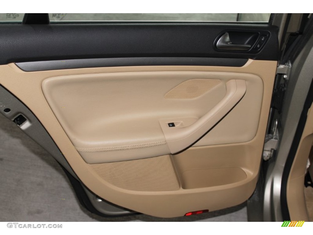 2007 Jetta 2.5 Sedan - Wheat Beige Metallic / Pure Beige photo #21