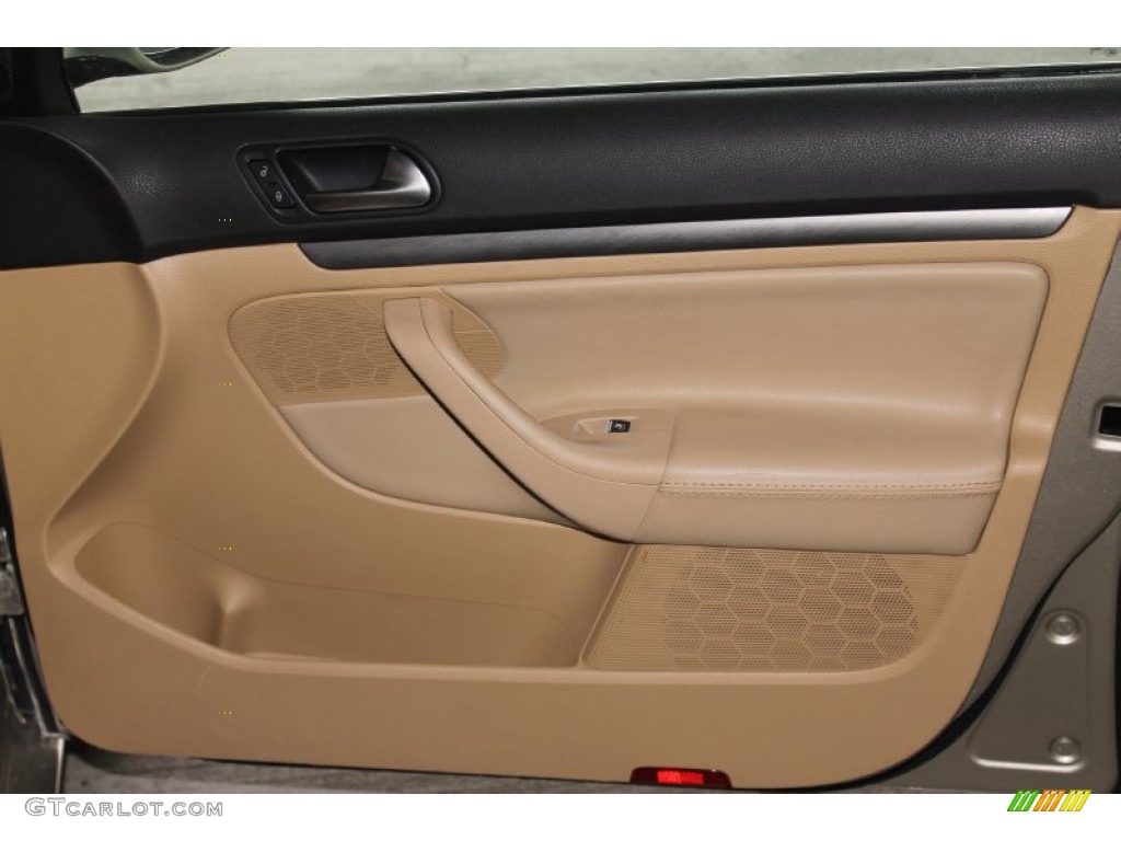 2007 Jetta 2.5 Sedan - Wheat Beige Metallic / Pure Beige photo #30