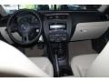 Black - Jetta SE Sedan Photo No. 27