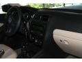 Black - Jetta SE Sedan Photo No. 33