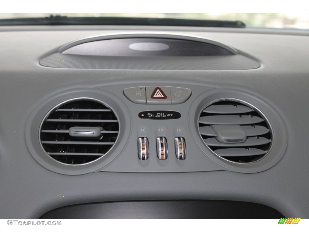 2007 Mercedes-Benz SL 550 Roadster Controls Photo #83511201