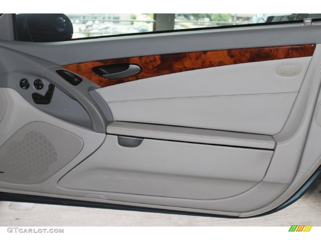 2007 Mercedes-Benz SL 550 Roadster Ash Grey Door Panel Photo #83511359