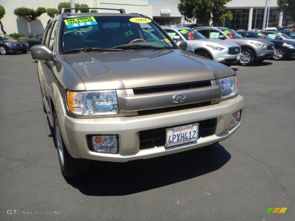2001 QX4 4x4 - Bronze Metallic / Stone Beige photo #2