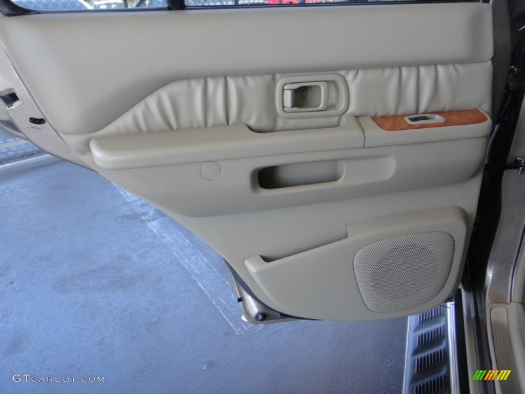 2001 QX4 4x4 - Bronze Metallic / Stone Beige photo #14