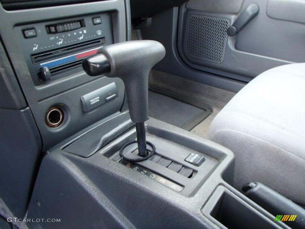 1993 Saturn S Series SL1 Sedan Transmission Photos