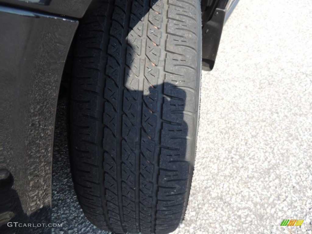 2011 Compass 2.0 - Brilliant Black Crystal Pearl / Dark Slate Gray photo #17