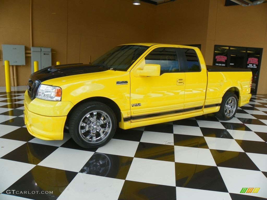 2005 F150 XL SuperCab - Yellow / Black/Yellow photo #3