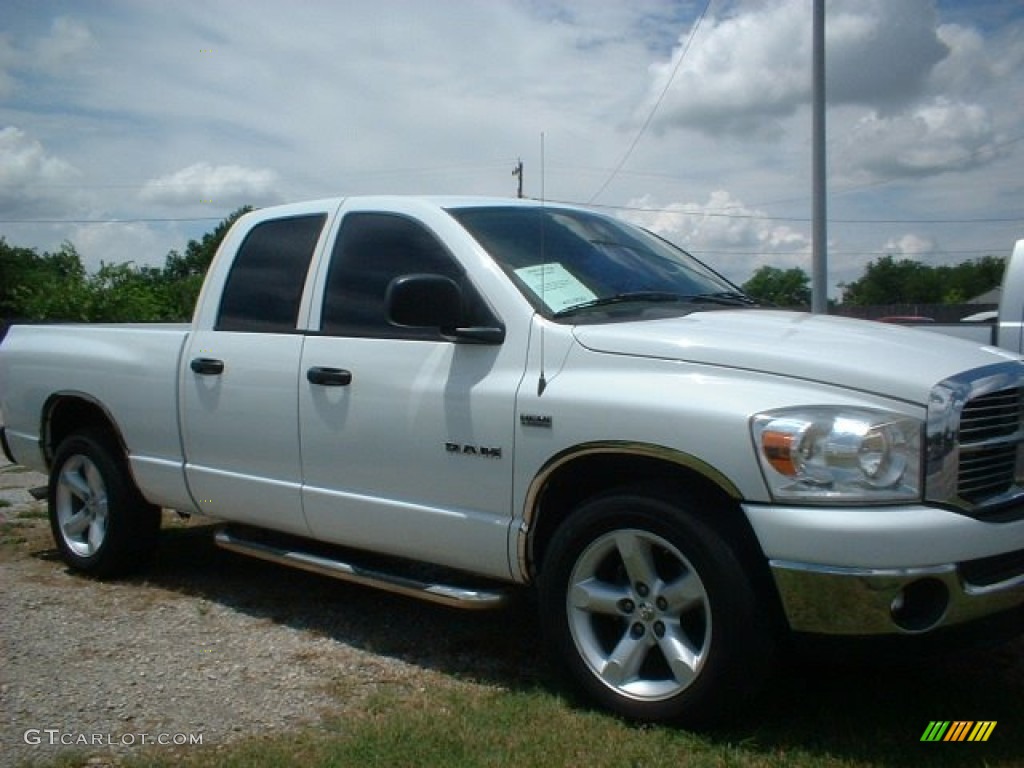 2008 Ram 1500 SLT Quad Cab - Bright White / Medium Slate Gray photo #3