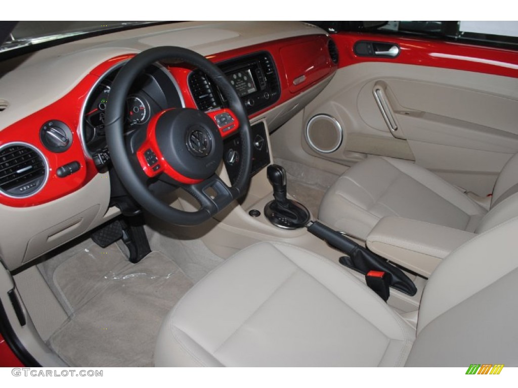 2013 Beetle 2.5L Convertible - Tornado Red / Beige photo #17