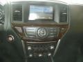 Super Black - Pathfinder SL Photo No. 20