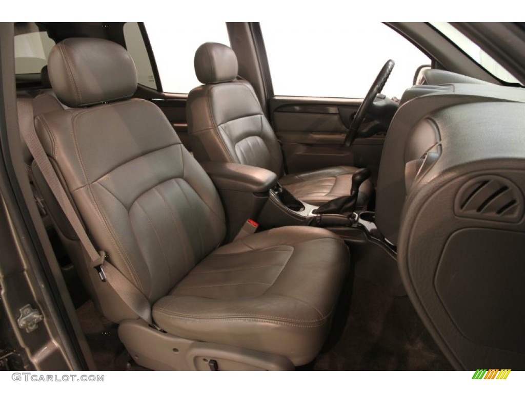 2004 GMC Envoy XUV SLT 4x4 Front Seat Photo #83521608