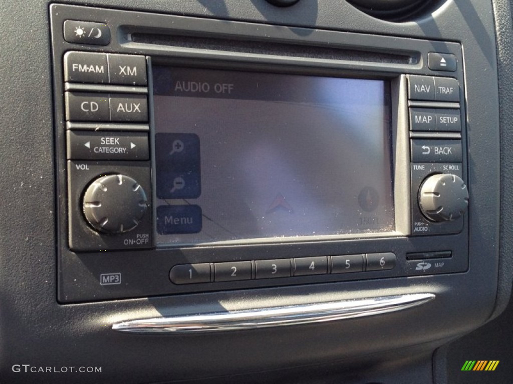 2011 Rogue SL AWD - Wicked Black / Black photo #13